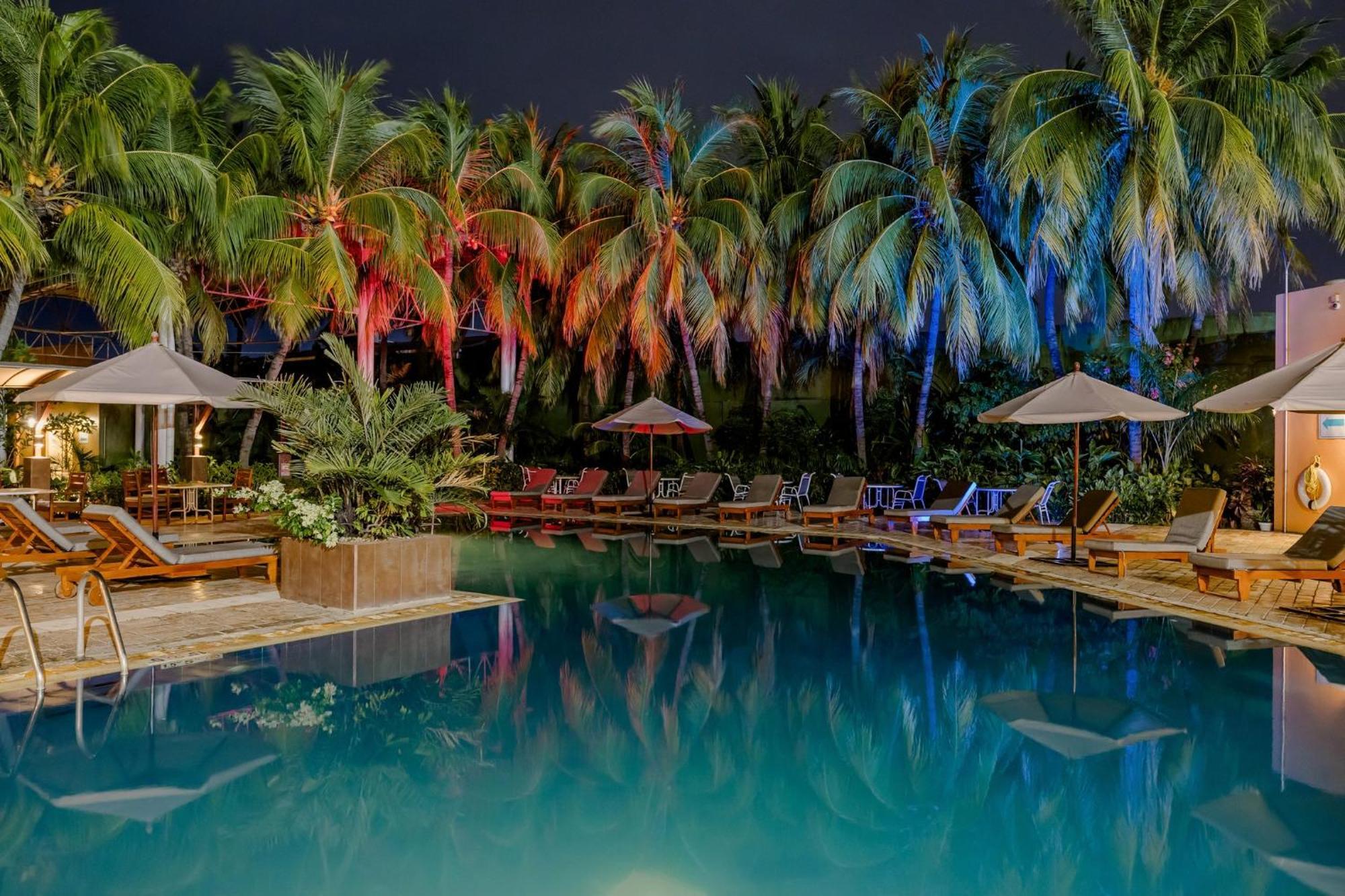 Holiday Inn Convention Center By Ihg Managua Exterior photo